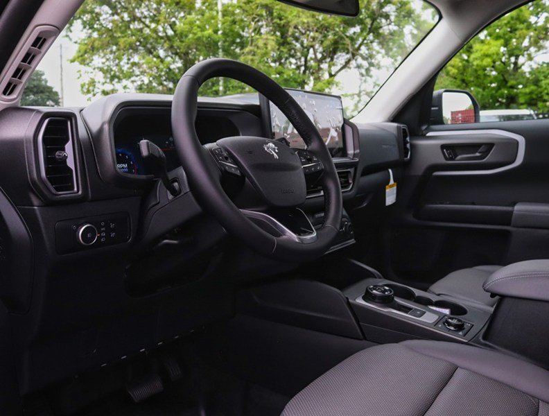 2026 Ford Bronco Sport Badlands | 4X4 | 2.0L | ROOF | TECH | CRGO MGMNT
