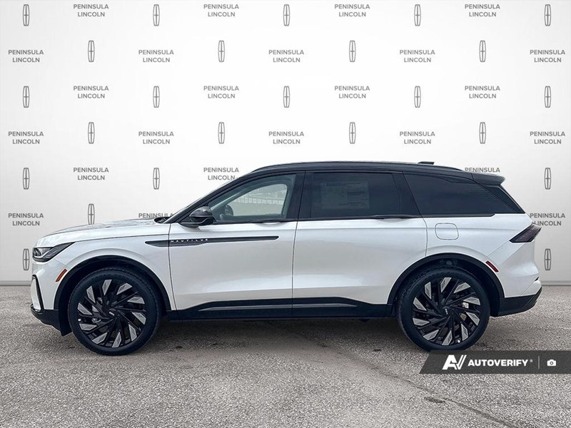 2026 Lincoln Nautilus Reserve AWD