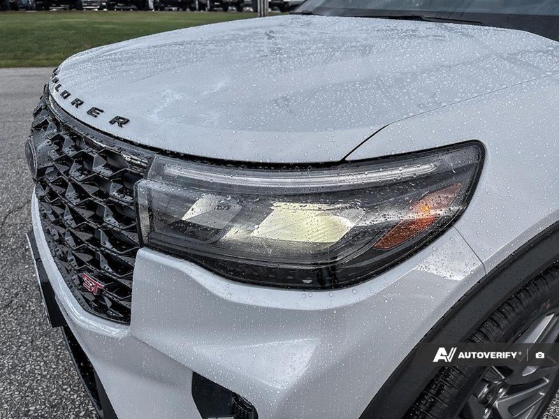 2026 Ford Explorer ST 4WD