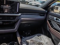 2026 Ford Explorer Platinum 4WD