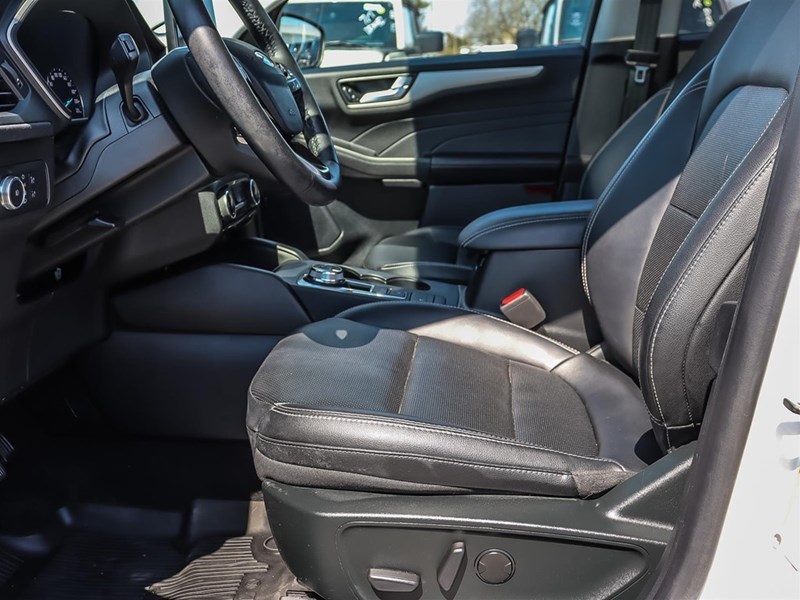 2022 Ford Escape SEL Hybrid AWD