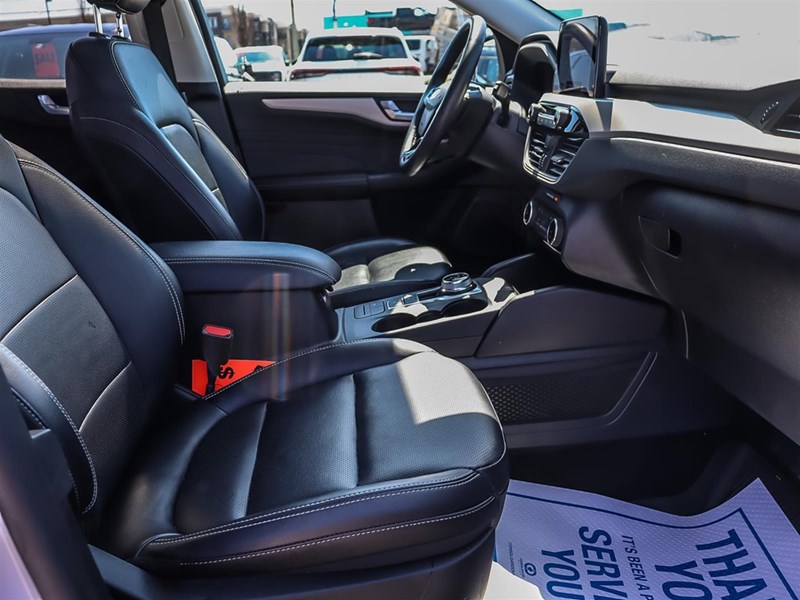 2022 Ford Escape SEL Hybrid AWD
