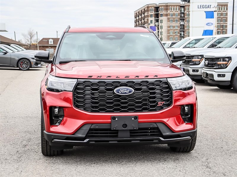 2026 Ford Explorer ST 4WD