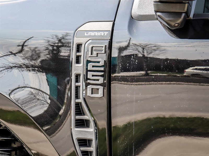 2026 Ford F-250 LARIAT 4WD Crew Cab 6.75' Box