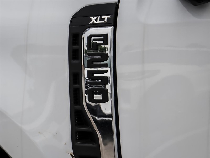 2026 Ford F-250 XLT 4WD SuperCab 8' Box