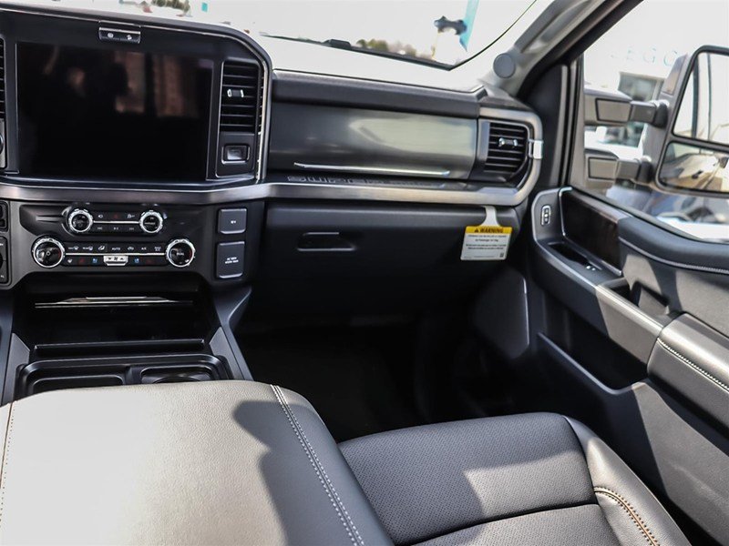2026 Ford F-250 LARIAT 4WD Crew Cab 6.75' Box