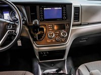 2020 Toyota Sienna LE 8-Passenger FWD