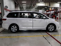 2020 Toyota Sienna LE 8-Passenger FWD