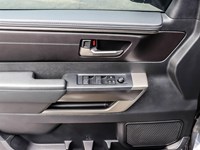 2026 Toyota Tundra 4x4 Crewmax SR