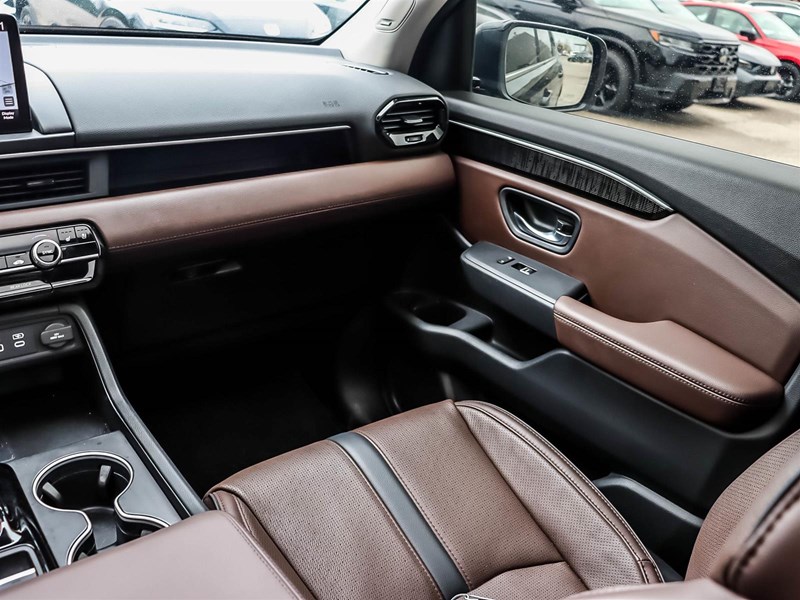 2023 Honda Pilot Touring AWD