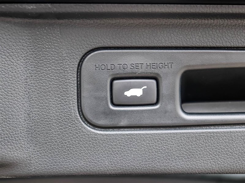 2023 Honda Pilot Touring AWD