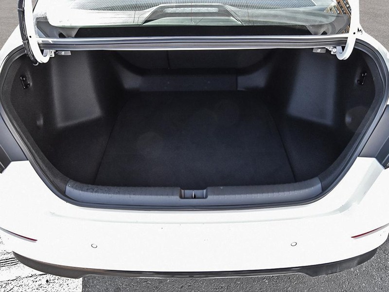 2026 Honda Accord Hybrid Touring eCVT