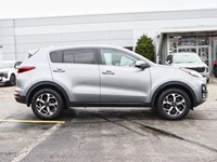 2020 Kia Sportage ONE OWNER/LOW KM/HTD SEATS