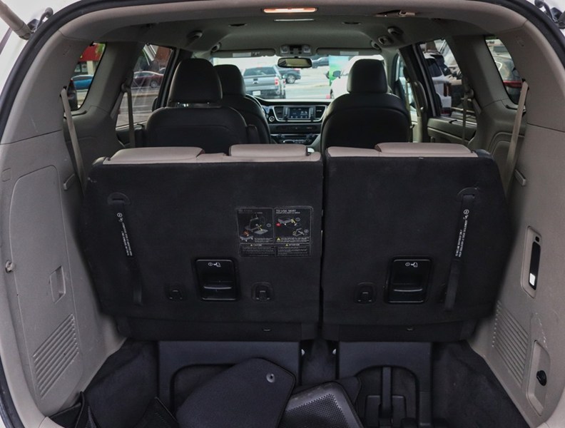 2017 Kia Sedona 4dr Wgn SX+