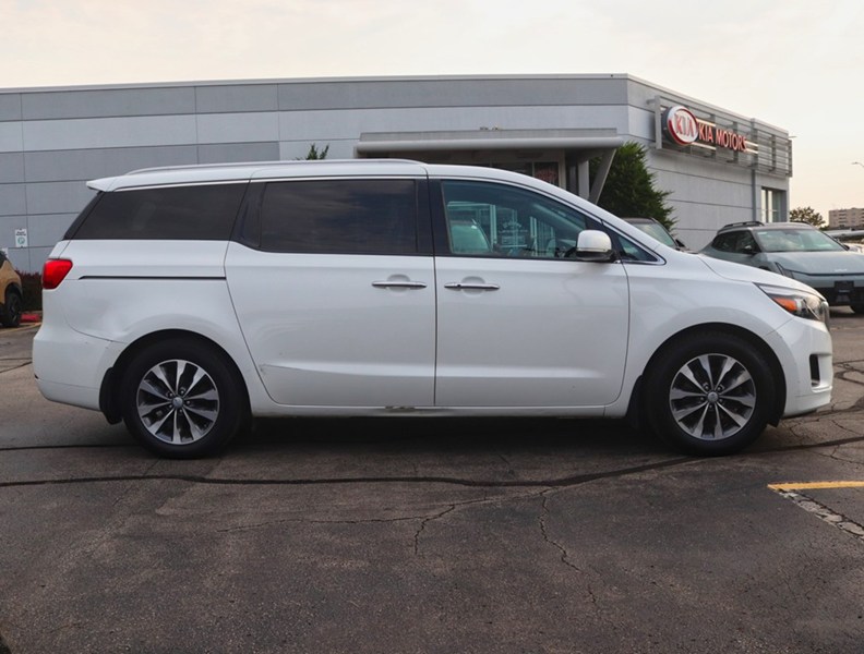 2017 Kia Sedona 4dr Wgn SX+