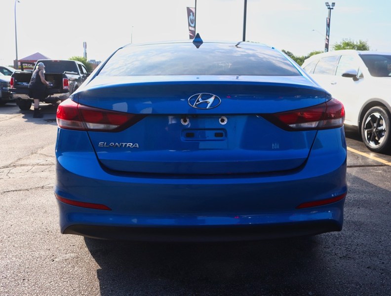 2018 Hyundai Elantra GLS Auto