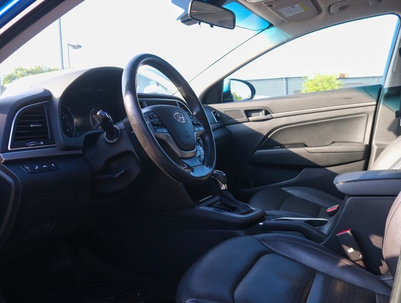 2018 Hyundai Elantra GLS Auto