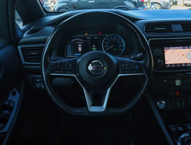 2018 Nissan LEAF SL Hatchback