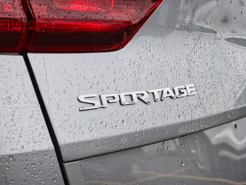 2020 Kia Sportage ONE OWNER/LOW KM/HTD SEATS