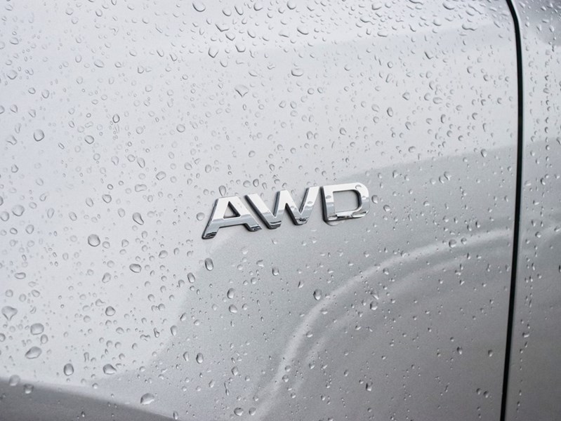 2020 Kia Sportage ONE OWNER/LOW KM/HTD SEATS