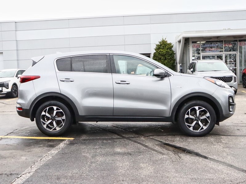 2020 Kia Sportage ONE OWNER/LOW KM/HTD SEATS