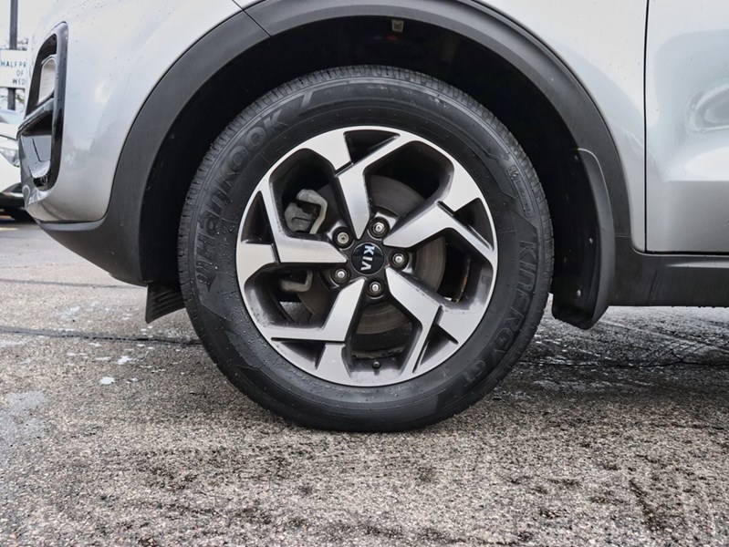 2020 Kia Sportage ONE OWNER/LOW KM/HTD SEATS