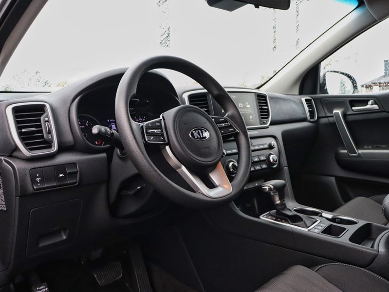 2020 Kia Sportage ONE OWNER/LOW KM/HTD SEATS