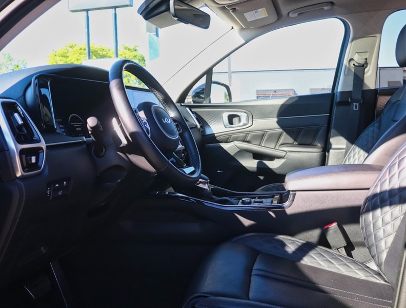 2022 Kia Sorento SX AWD w/Black Leather/PANO-ROOF/TURBO/360 CAMERA
