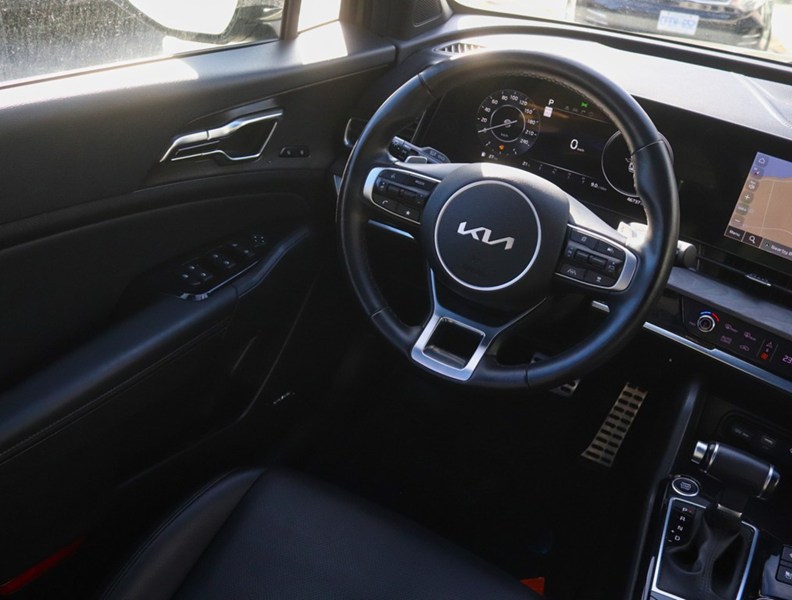 2023 Kia Sportage X-Line Limited AWD w/Black Interior
