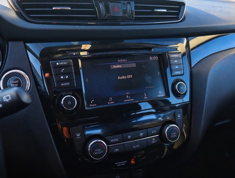 2023 Nissan Qashqai AWD SV CVT