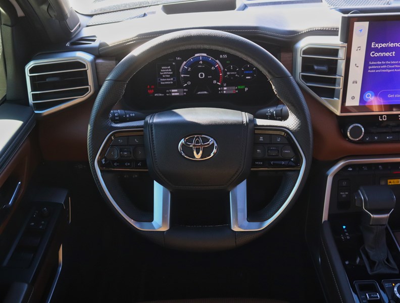 2023 Toyota Tundra Hybrid PLATINUM/HYBRID/1794 EDITION