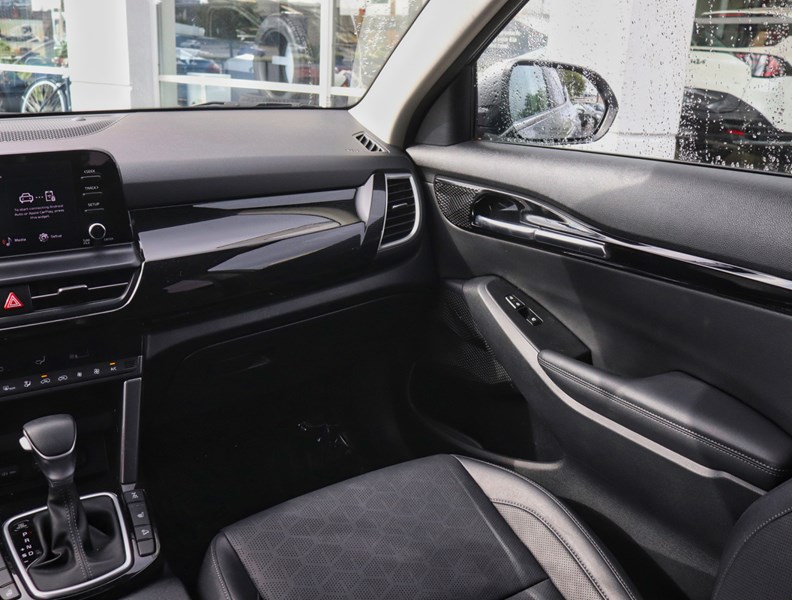 2025 Kia Seltos EX AWD