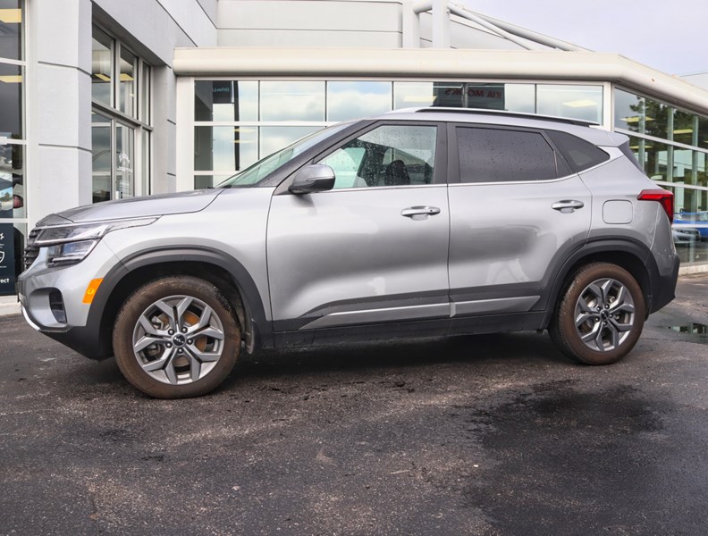 2025 Kia Seltos EX AWD