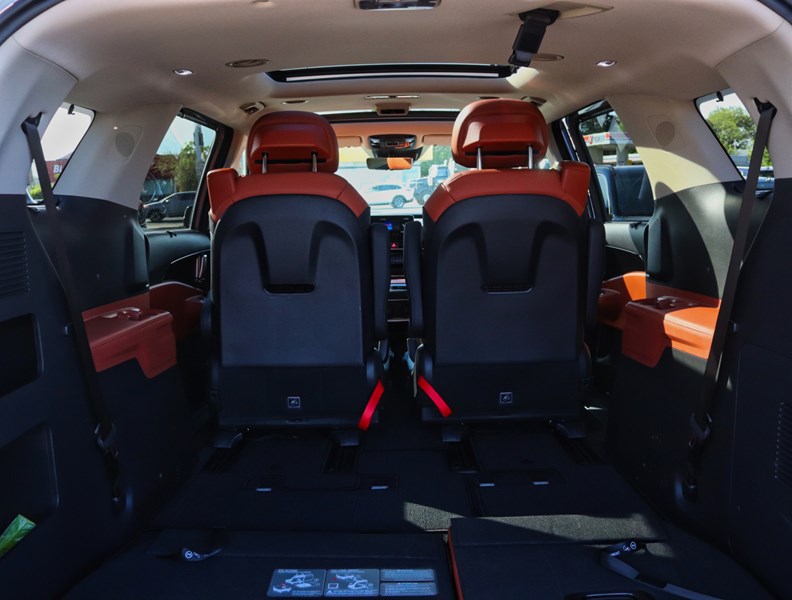 2026 Kia Carnival SX+/VIPCHAIRS/DUAL ROOF/CPO RATES/BROWN INT