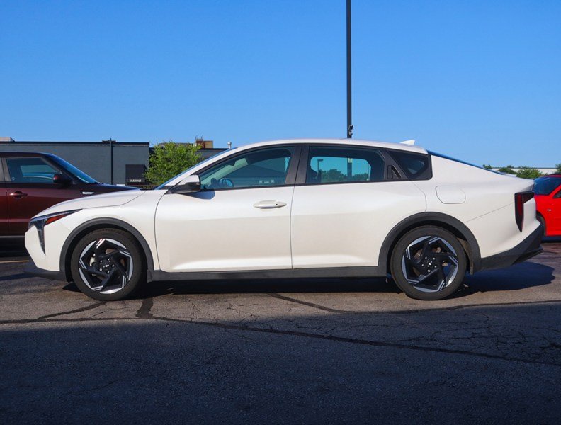 2025 Kia K4 EX FWD