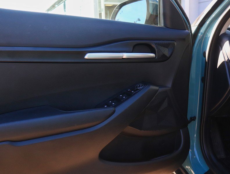 2025 Kia Seltos LX FWD