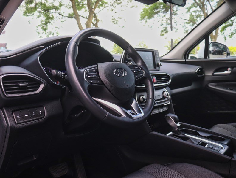 2019 Hyundai Santa Fe 2.4L Essential AWD w/Safety Package