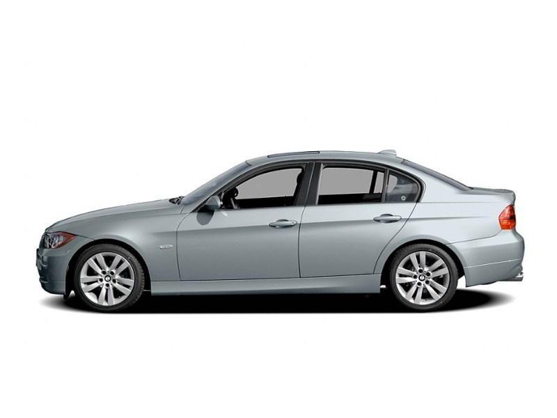 2006 BMW 3 Series 4dr Sdn RWD 325i Exterior Shot 7