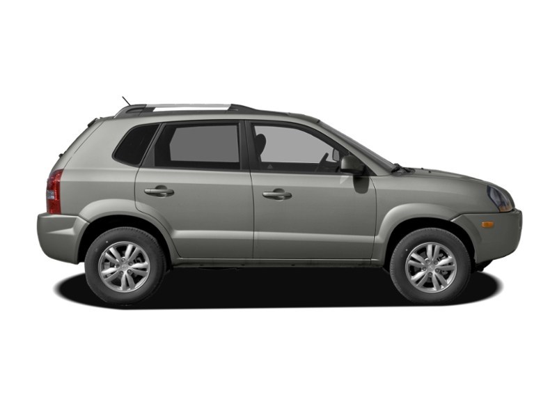 2009 Hyundai Tucson FWD 4dr I4 Man L Exterior Shot 11