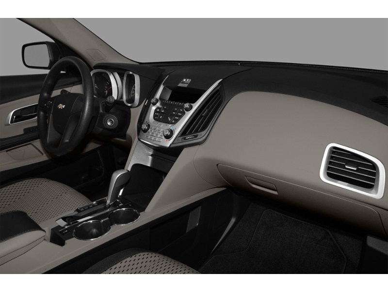 2010 Chevrolet Equinox FWD 4dr 1LT Interior Shot 1