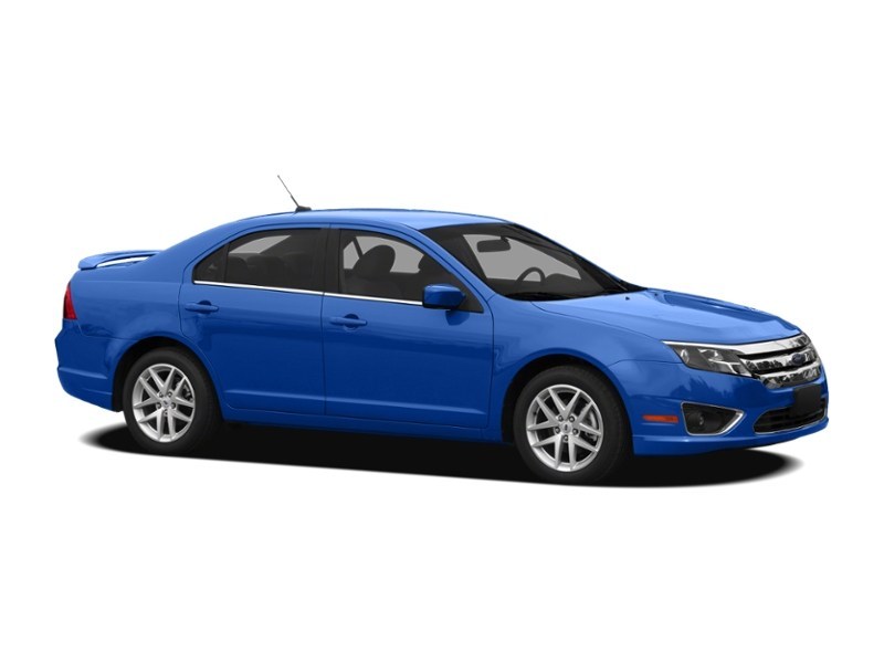 2011 Ford Fusion 4dr Sdn V6 SEL FWD Exterior Shot 9