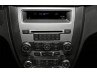 2011 Ford Fusion 4dr Sdn V6 SEL FWD Interior Shot 2