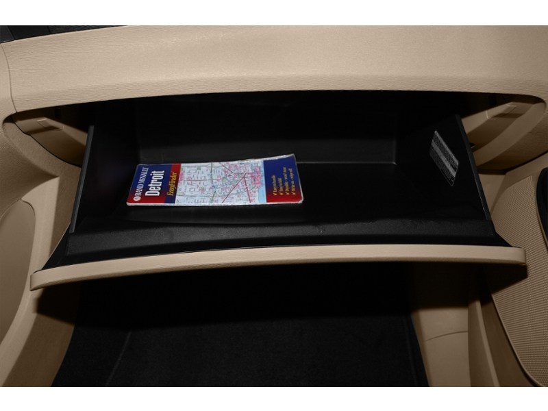 2011 Toyota Venza 4dr Wgn V6 AWD Interior Shot 4