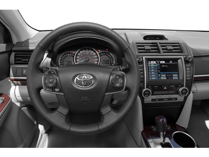 2012 Toyota Camry 4dr Sdn I4 Auto LE Interior Shot 3