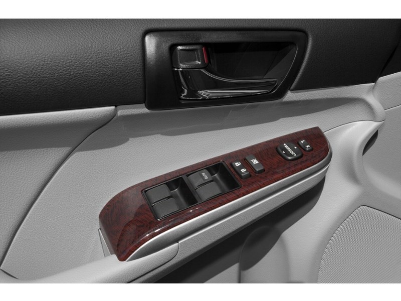 2012 Toyota Camry 4dr Sdn I4 Auto LE Exterior Shot 10