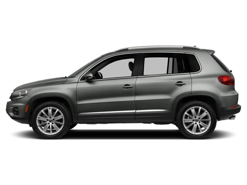 2012 Volkswagen Tiguan 4dr Auto Comfortline 4Motion Exterior Shot 7