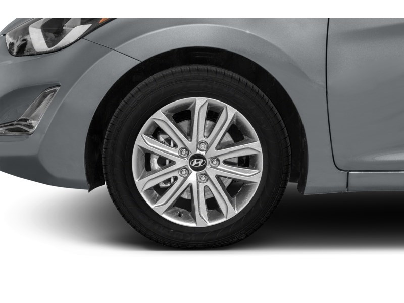 2015 Hyundai Elantra 4dr Sdn Man GLS Exterior Shot 5