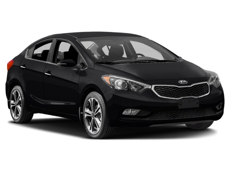 2016 Kia Forte 4dr Sdn Auto LX+ Exterior Shot 9