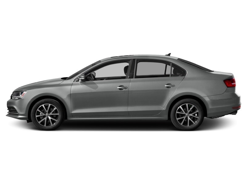 2017 Volkswagen Jetta 4dr 1.4 TSI Auto Wolfsburg Edition Exterior Shot 7