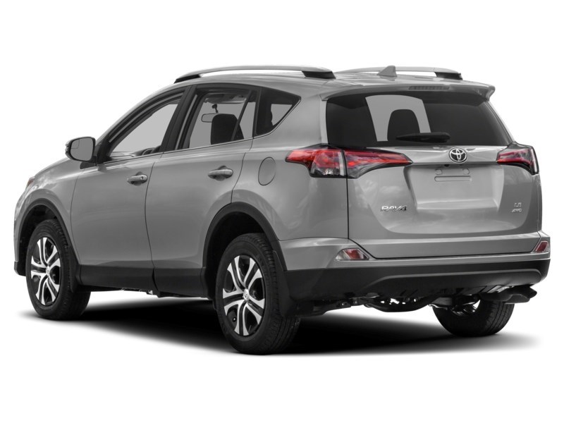 2016 Toyota RAV4 FWD 4dr LE Exterior Shot 10